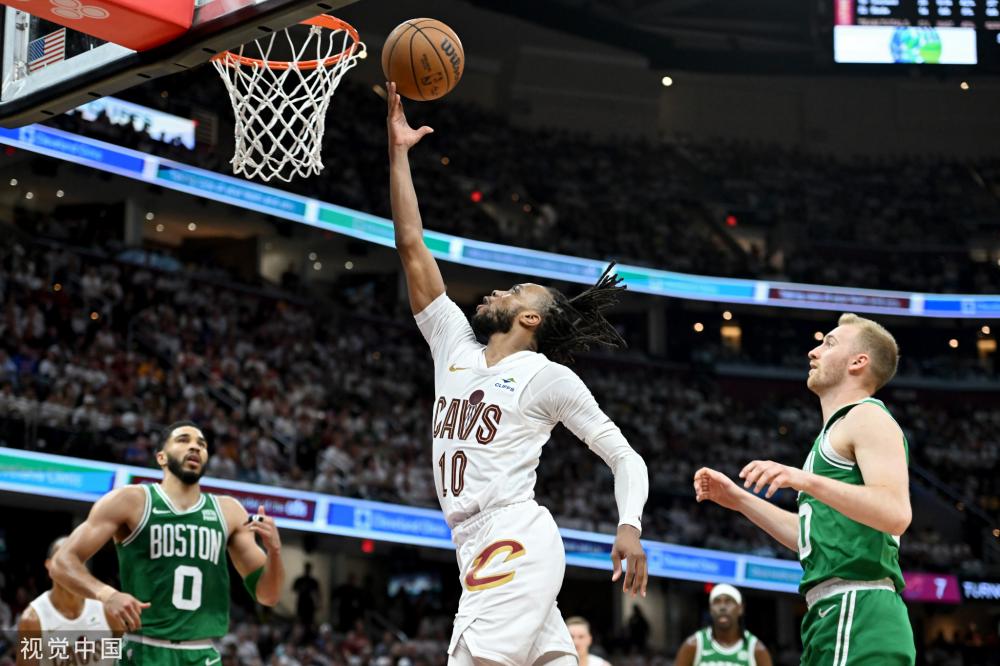 体育世界杯：势均力敌 美国对阵威尔士